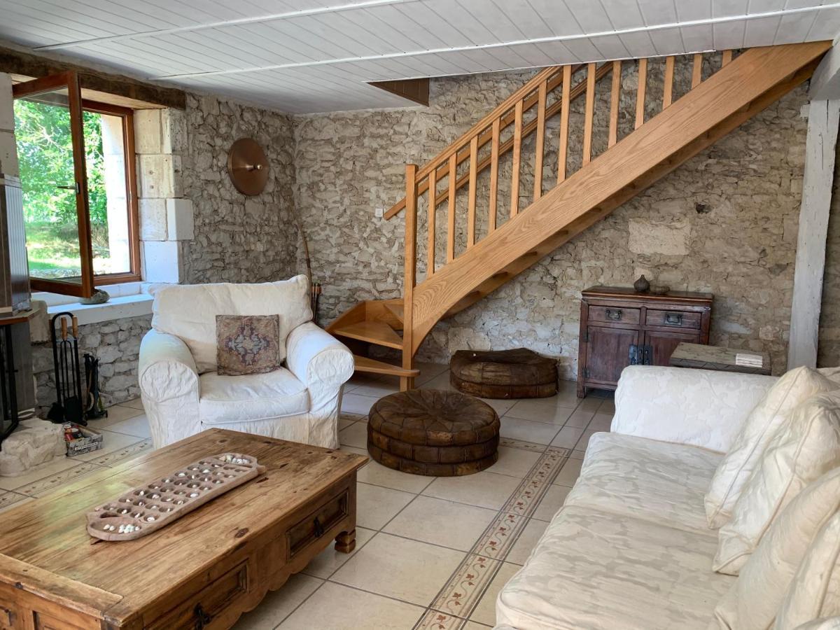 Country Villa For 19 Pool Cinema Football Pitch Verteillac Extérieur photo