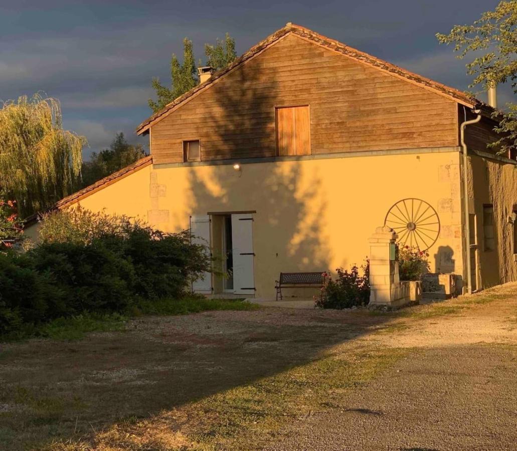 Country Villa For 19 Pool Cinema Football Pitch Verteillac Extérieur photo